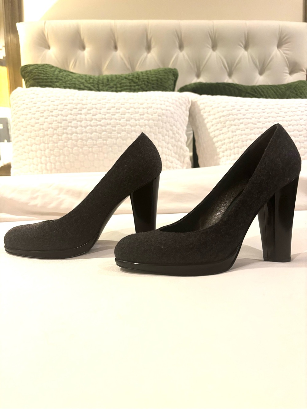 Stuart Weitzman Charcoal Flannel Block-Heel Platform Pumps SZ 8